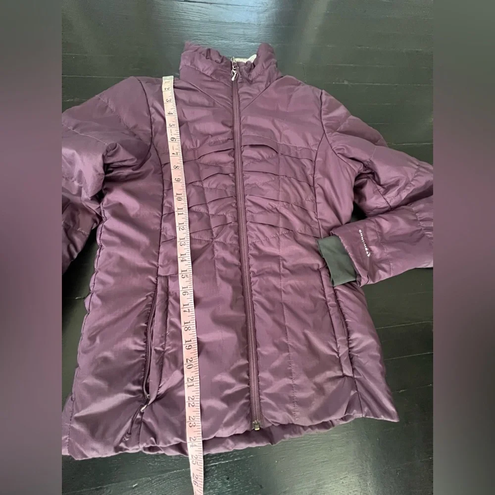 Columbia Purple Puffer Jacket with High Collar. Size M